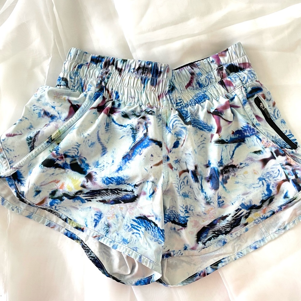 Lululemon Short, 6